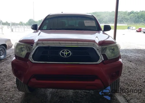 2014 Toyota Tacoma Base V6 z USA, uszkodzony, nr VIN 3TMMU4FN8EM068048